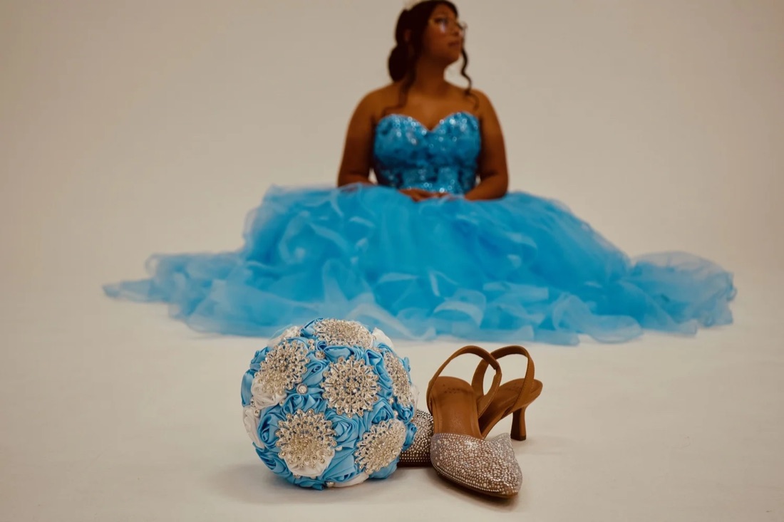 Engagement gallery image
