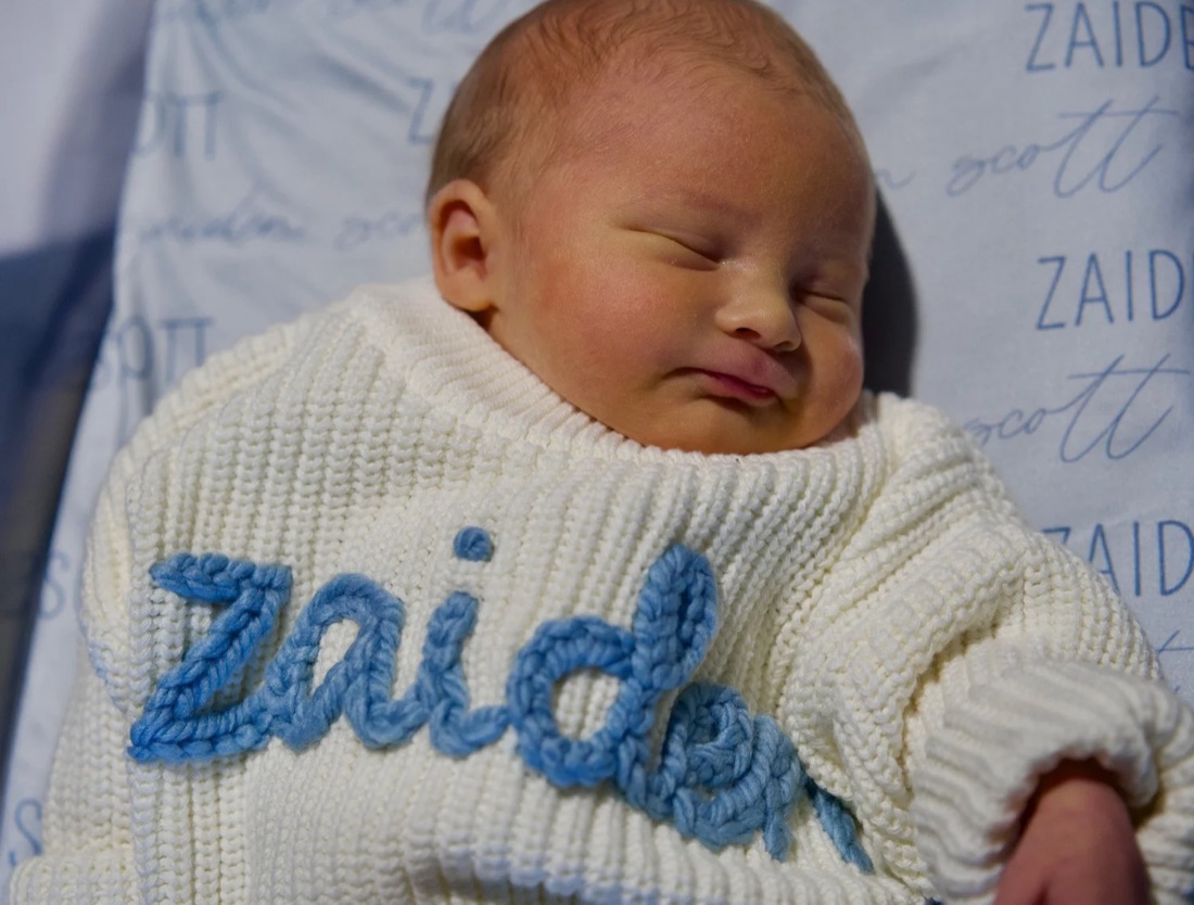 Newborn gallery image